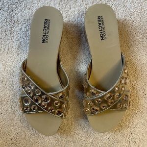 Gently used Kenneth Cole Reaction platform wedges. Good condition.